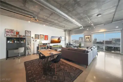 Las Vegas Loft with Views
