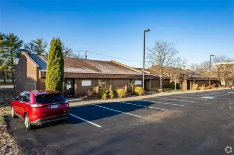 Professional Space in Harrison Twp