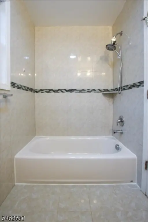 Picture 29