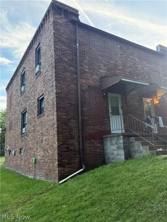 Picture 4