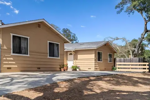 Duplex with Detached Garage