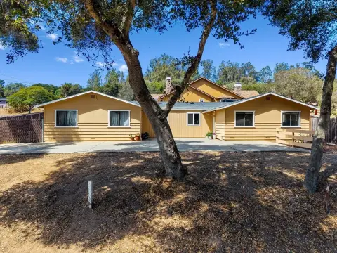 Two-Unit Duplex with Detached Garage