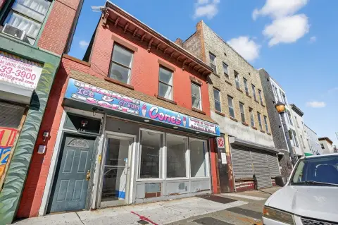 Mixed-Use Building in Jersey City