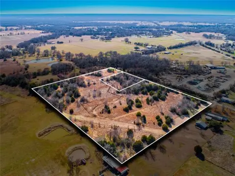 10 Acres in Kaufman County