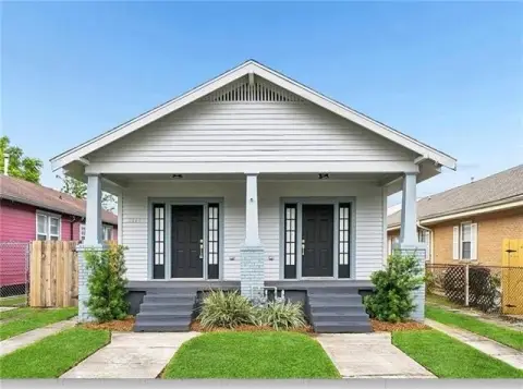 Renovated Income-Generating New Orleans Duplex