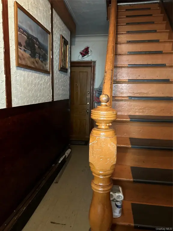Picture 12