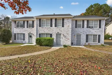 Upgraded Triplex in Jonesboro, GA
