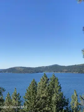 Lake Coeur d'Alene View Acreage