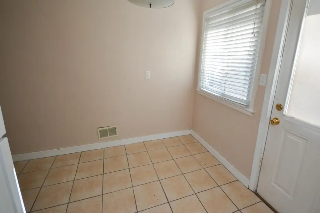 Picture 7
