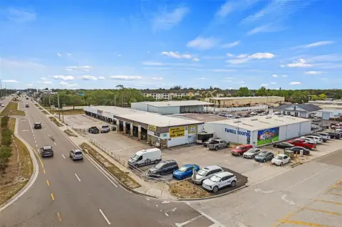 Automotive Service Facility with Drive-Through Bays