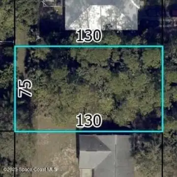 Residential Land in Vero Beach