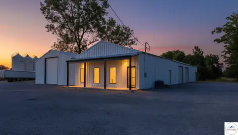 Flex Building with Loading Dock