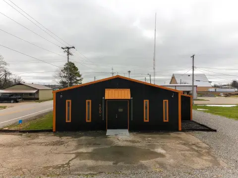 Two-Unit Flex Space