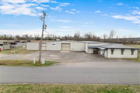 Office and Warehouse Flex Space