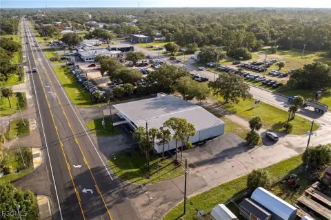 Prime Commercial Corner in Labelle, FL