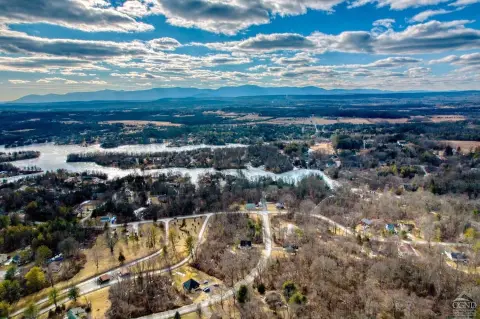 Sleepy Hollow Lake Building Lot