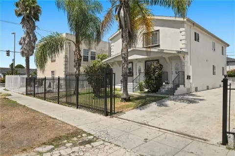 Two-Story Duplex with Garage