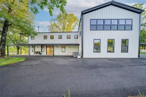 Sprawling Ranch Retreat with Barndominium