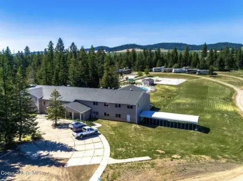 Former RV Resort and Lodge