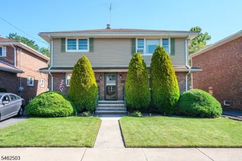 Two-Story Duplex with Walk-Out Basement