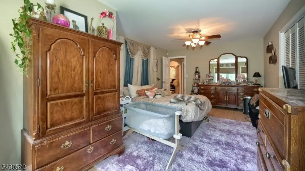 Picture 10