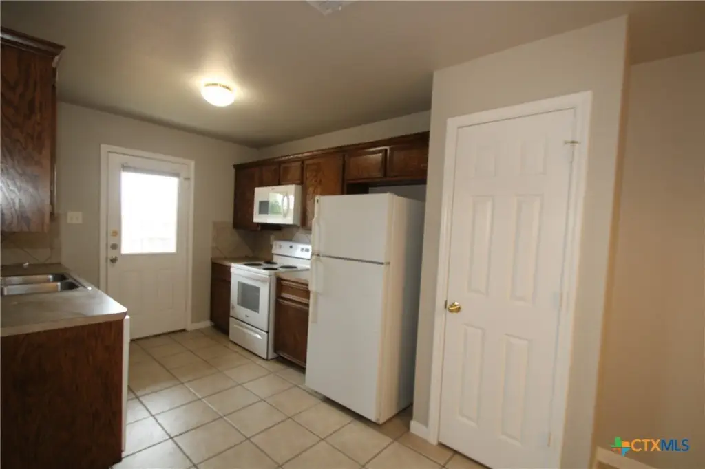 Picture 7