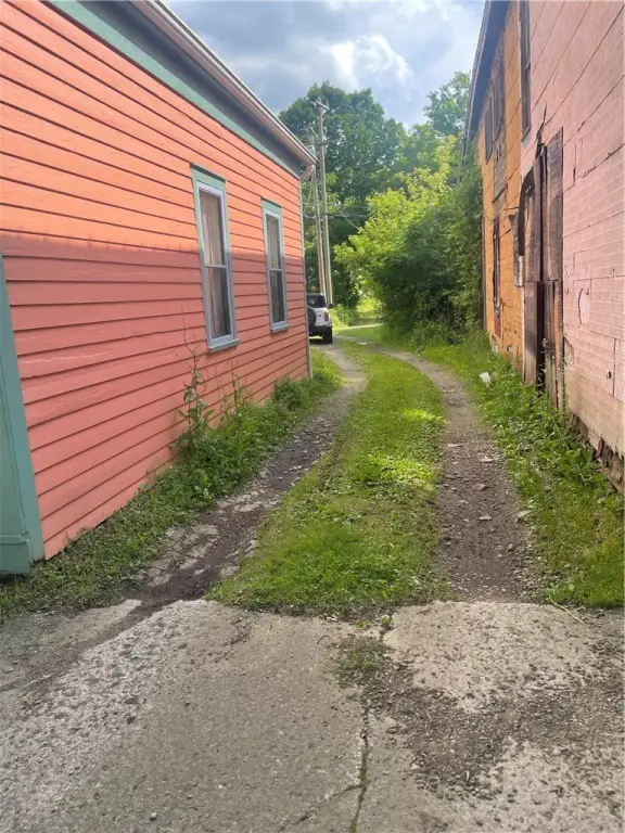 Picture 36