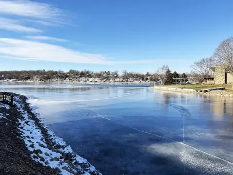 Waterfront Lot in Lake Carroll