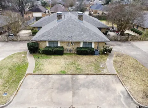 Tyler Duplex in Heritage South