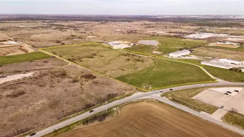 28.45 Acres in Ponder, TX