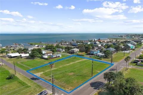Laguna Madre Waterfront Land