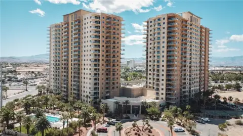 Las Vegas High-Rise Living