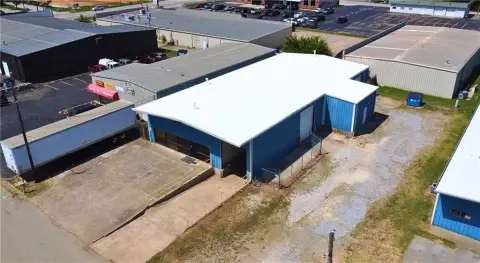 Springdale Warehouse with Office Space