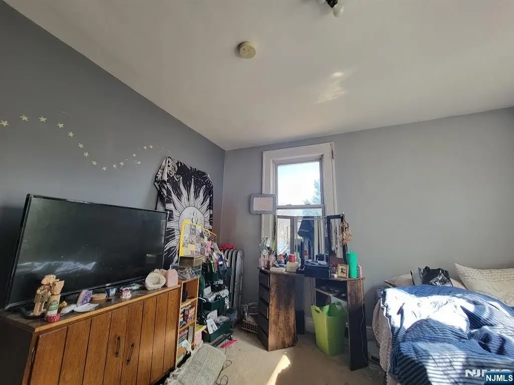 Picture 47