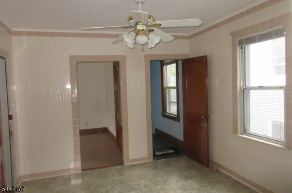 Picture 7