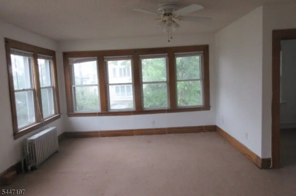 Picture 11