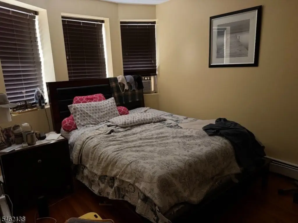 Picture 9