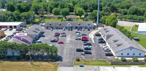 Prime Retail/Office Suite in Bentonville