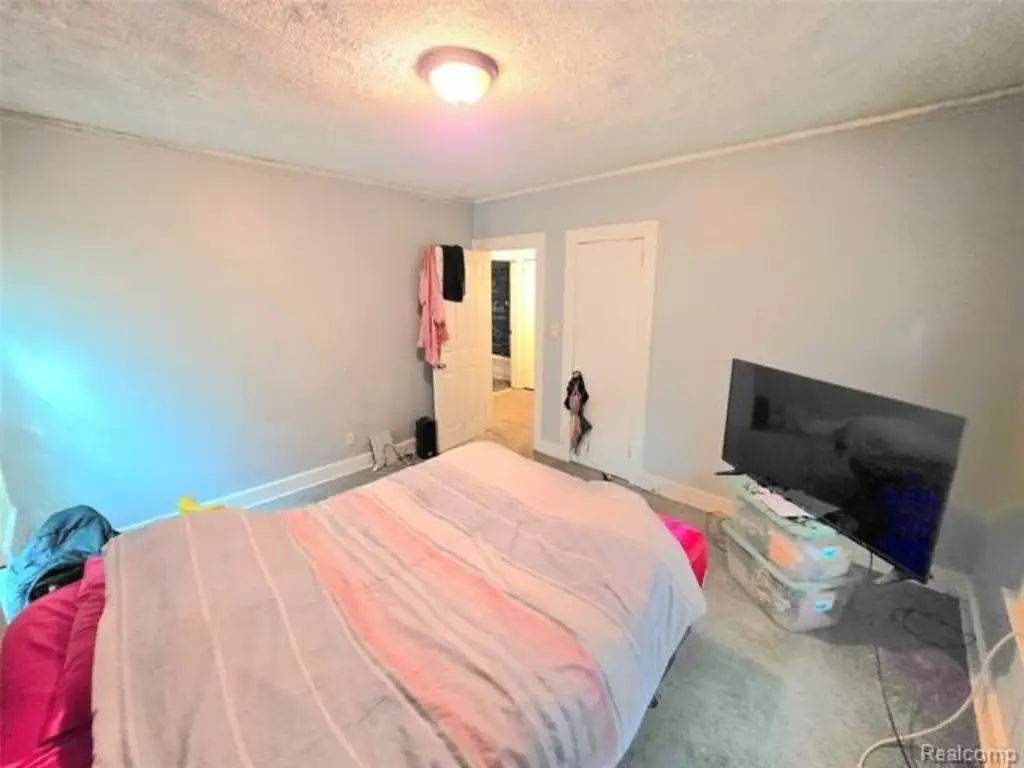 Picture 11