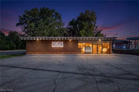 Storefront Commercial Building