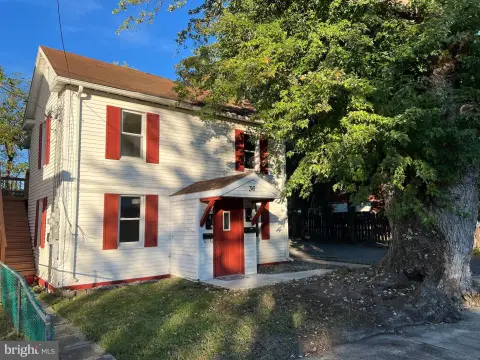 Updated Four-Unit Apartment Complex