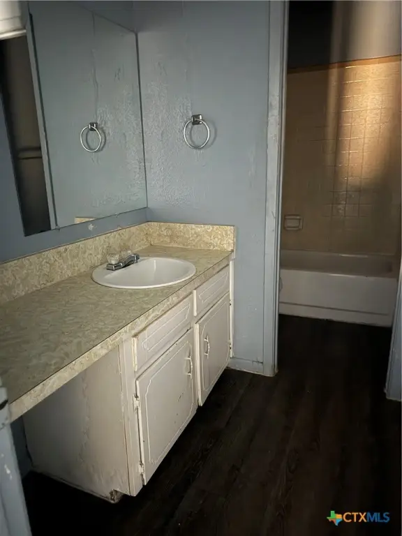 Picture 12