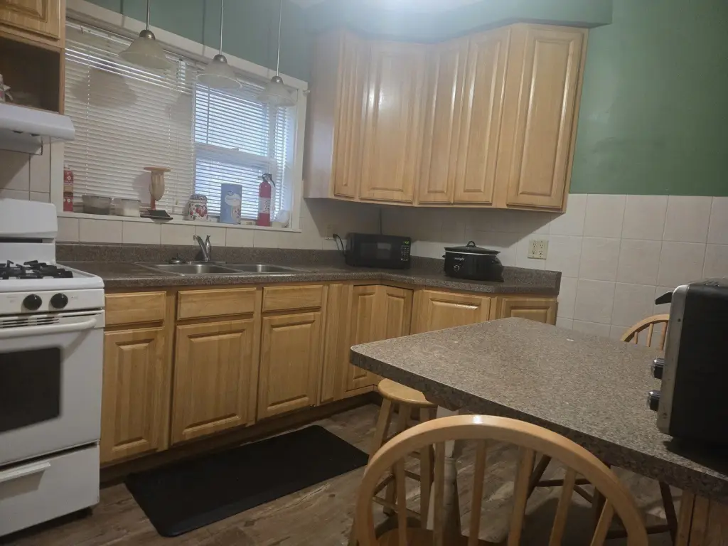 Picture 3