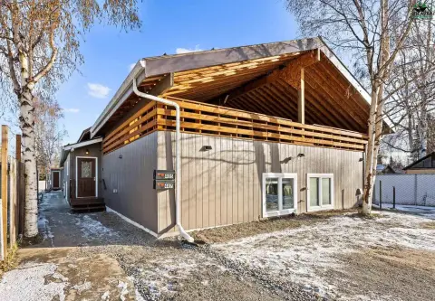 Updated Duplex Near Chena River