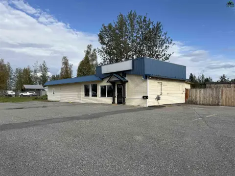 Fairbanks Commercial Building For Sale