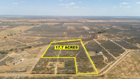 17.7 Acres in Moore, TX