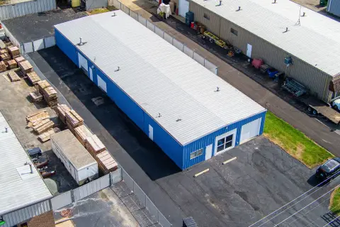 Batavia Warehouse with Fenced Yard