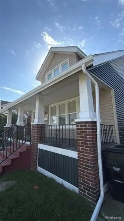 Picture 3