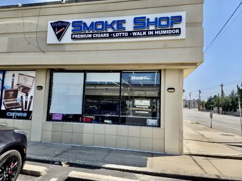 Retail Space on Jericho Turnpike