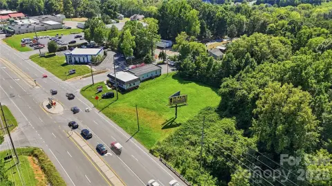 Dual-Zoned Commercial Land
